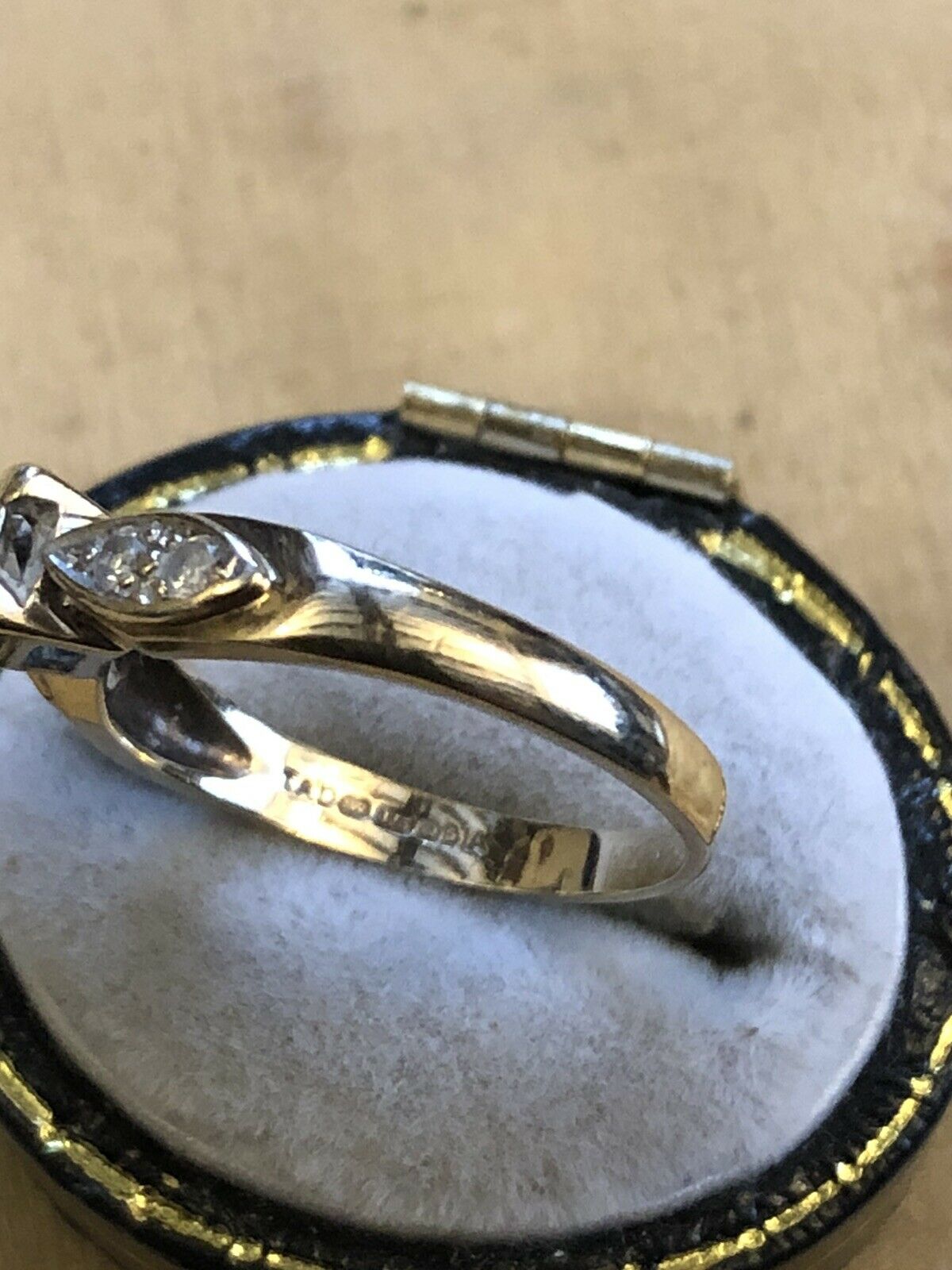 Vintage 9ct Yellow Gold Diamond Ring Size J1/2