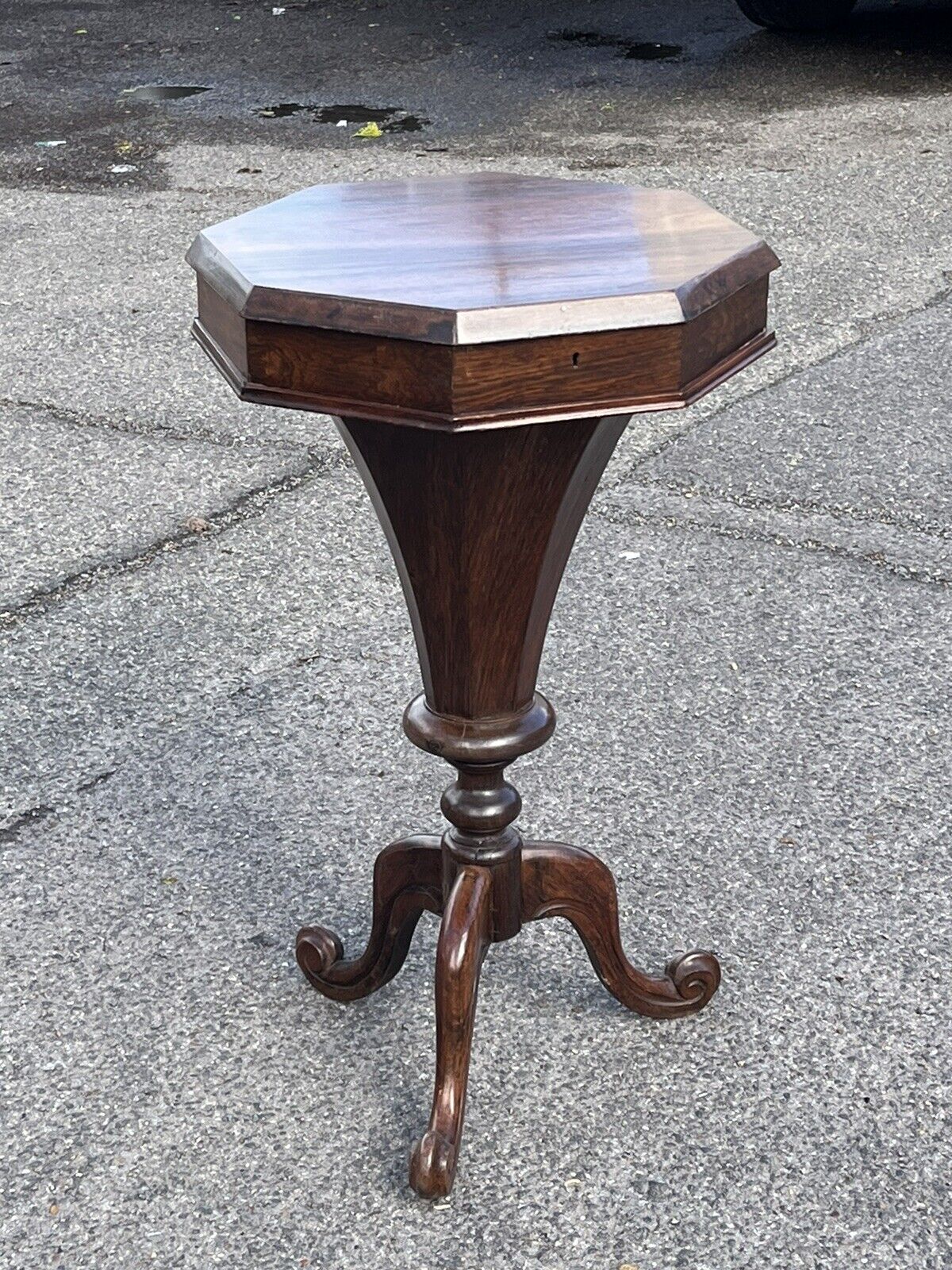 Victorian Rosewood Sewing Workbox With Fitted Interior.