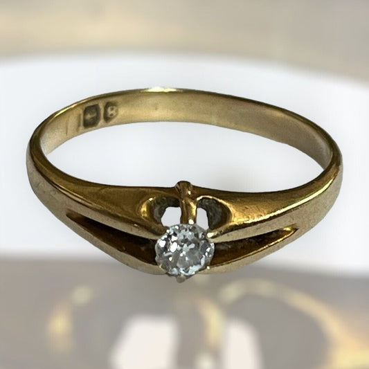 Vintage 18ct Gold Solitaire Diamond Ring