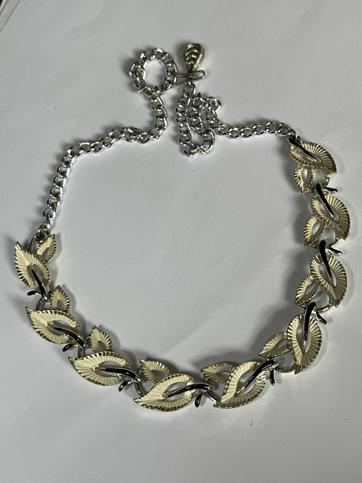 Vintage Silver Tone Cream Black Enamel Signed Leaves Necklace