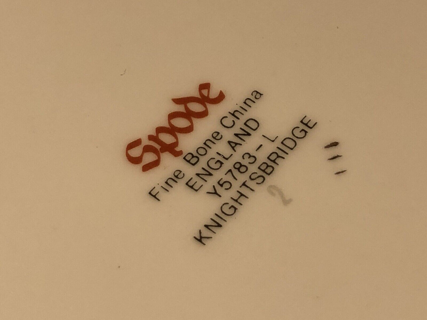 6 Spode Kensington Plates. 16 Cms Diameter