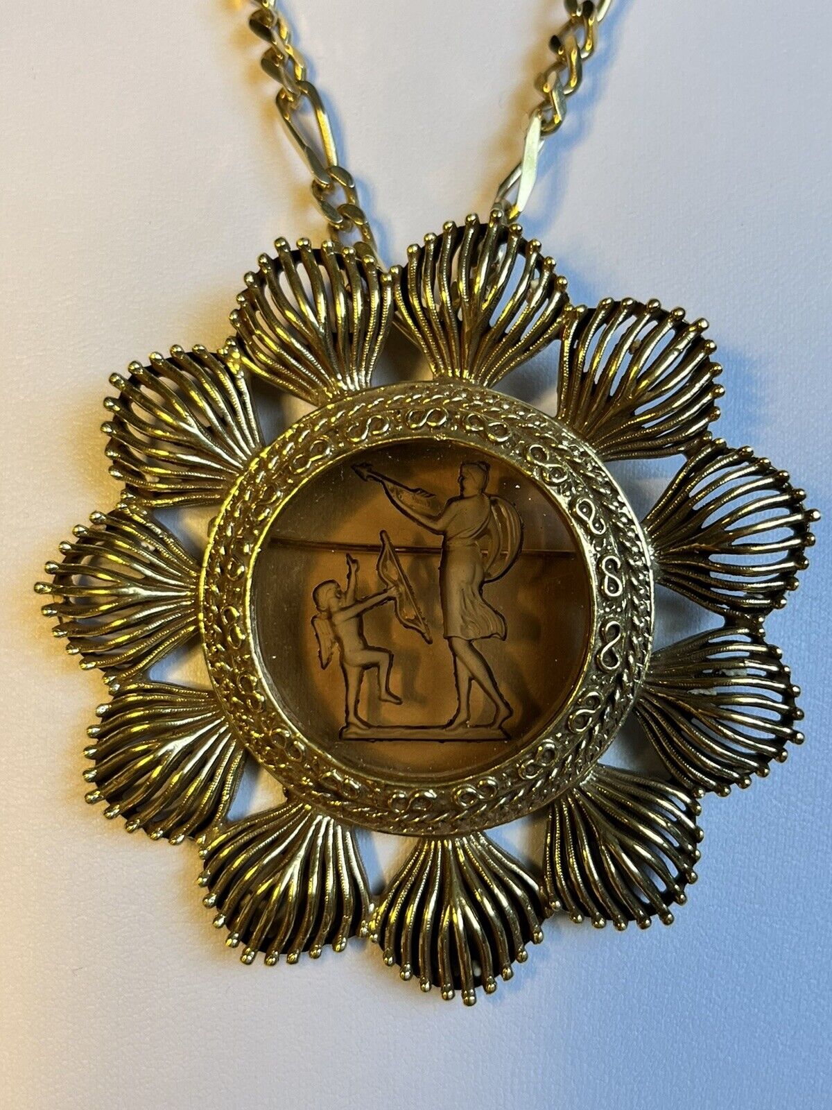 Vintage Gold Plated Etched Glass Pendant Brooch 18K Plated Chain