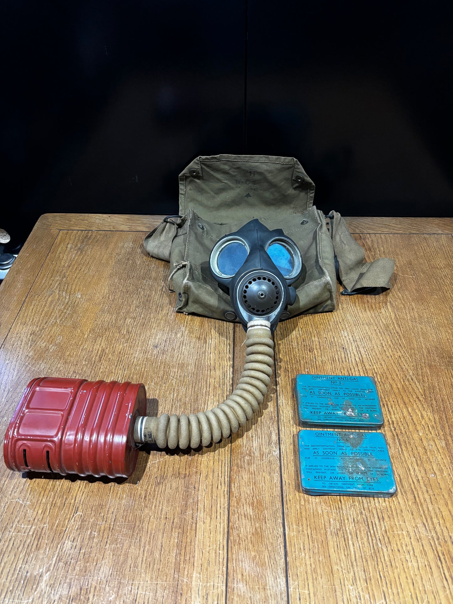 WW2 British Military Gas Mask