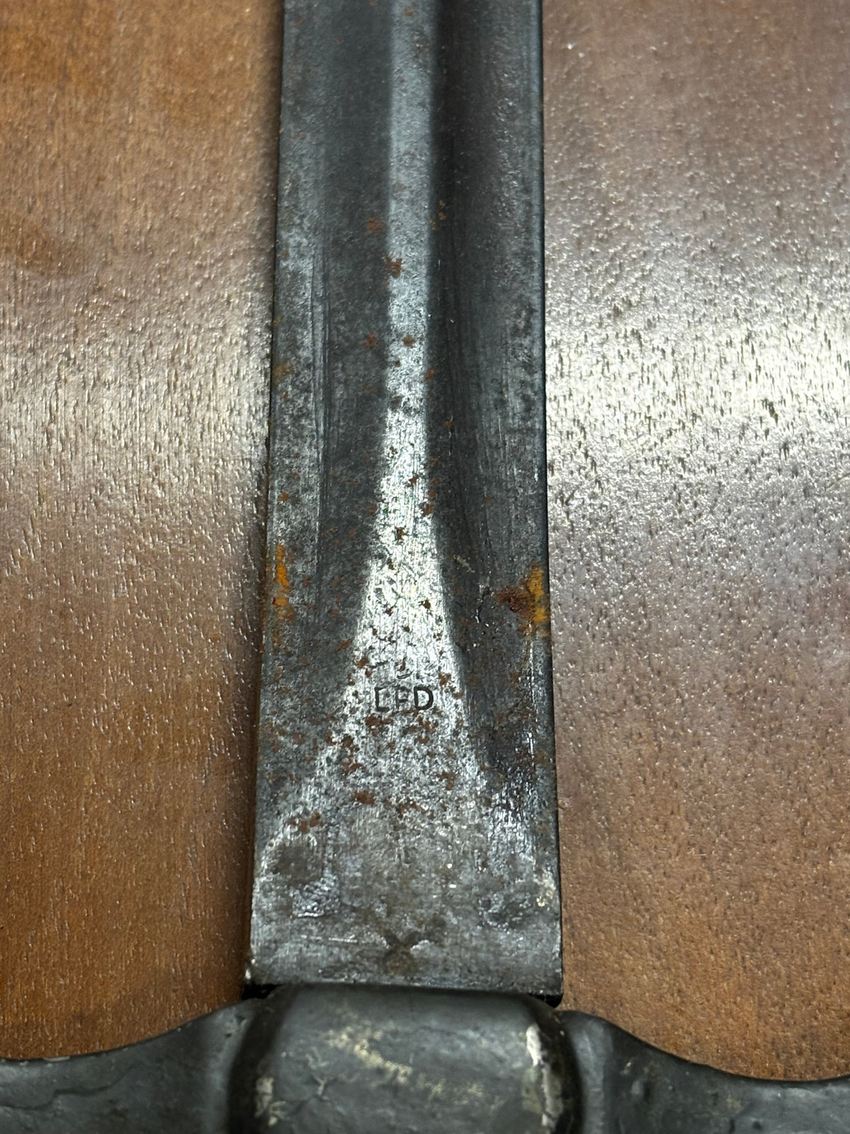 Small Dagger