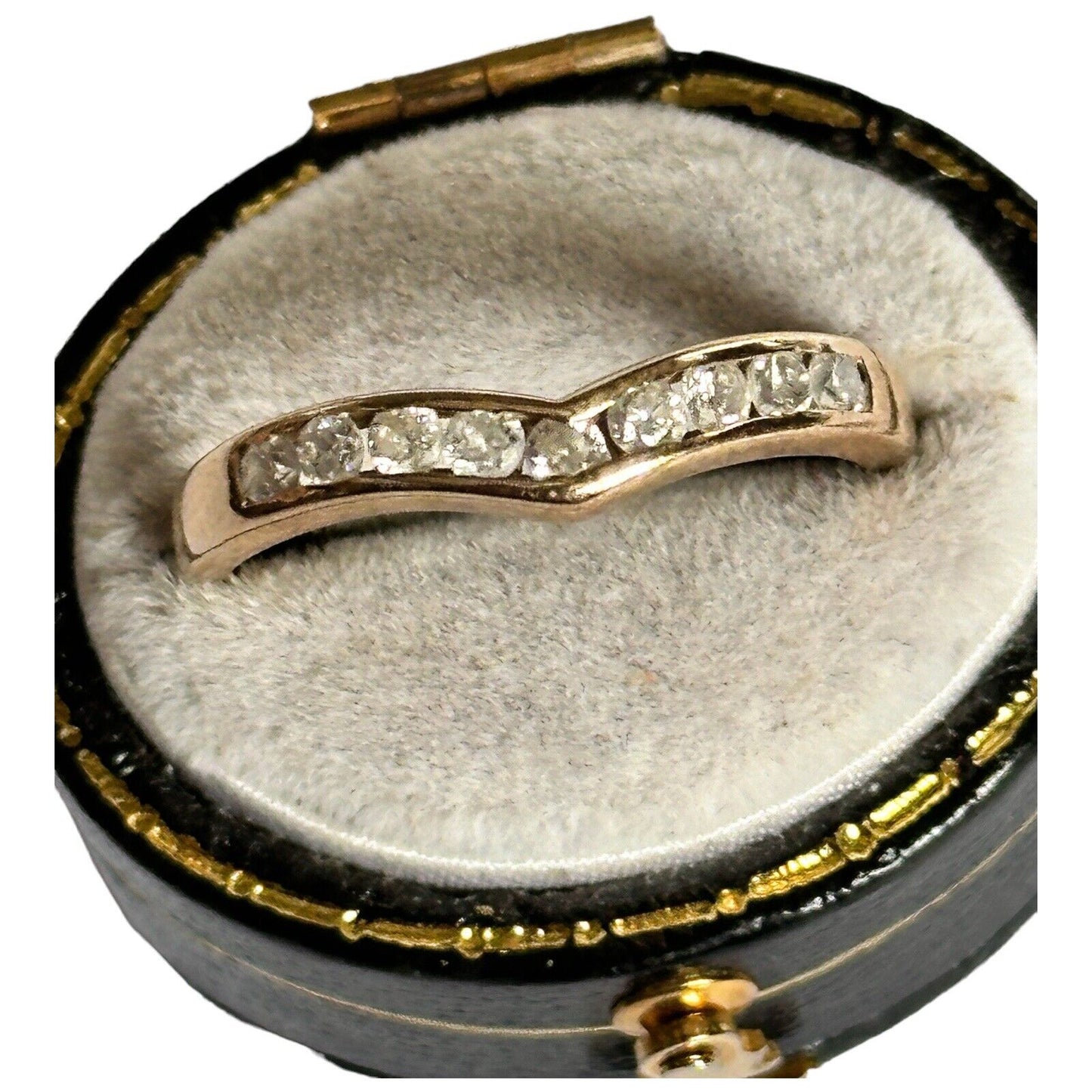 Vintage 9ct Gold 0.33ct Diamond Channel Set Wishbone Ring