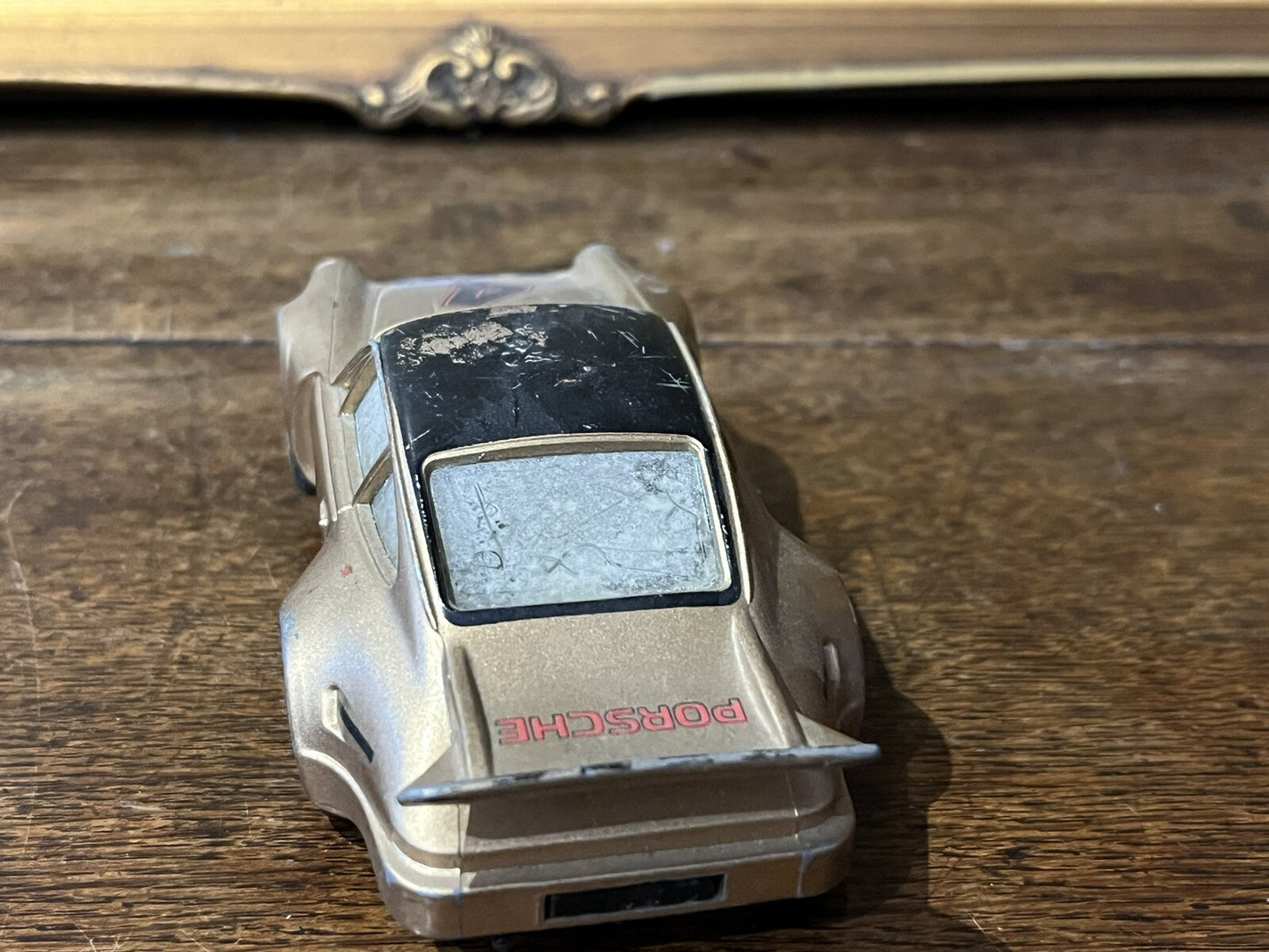 47654089