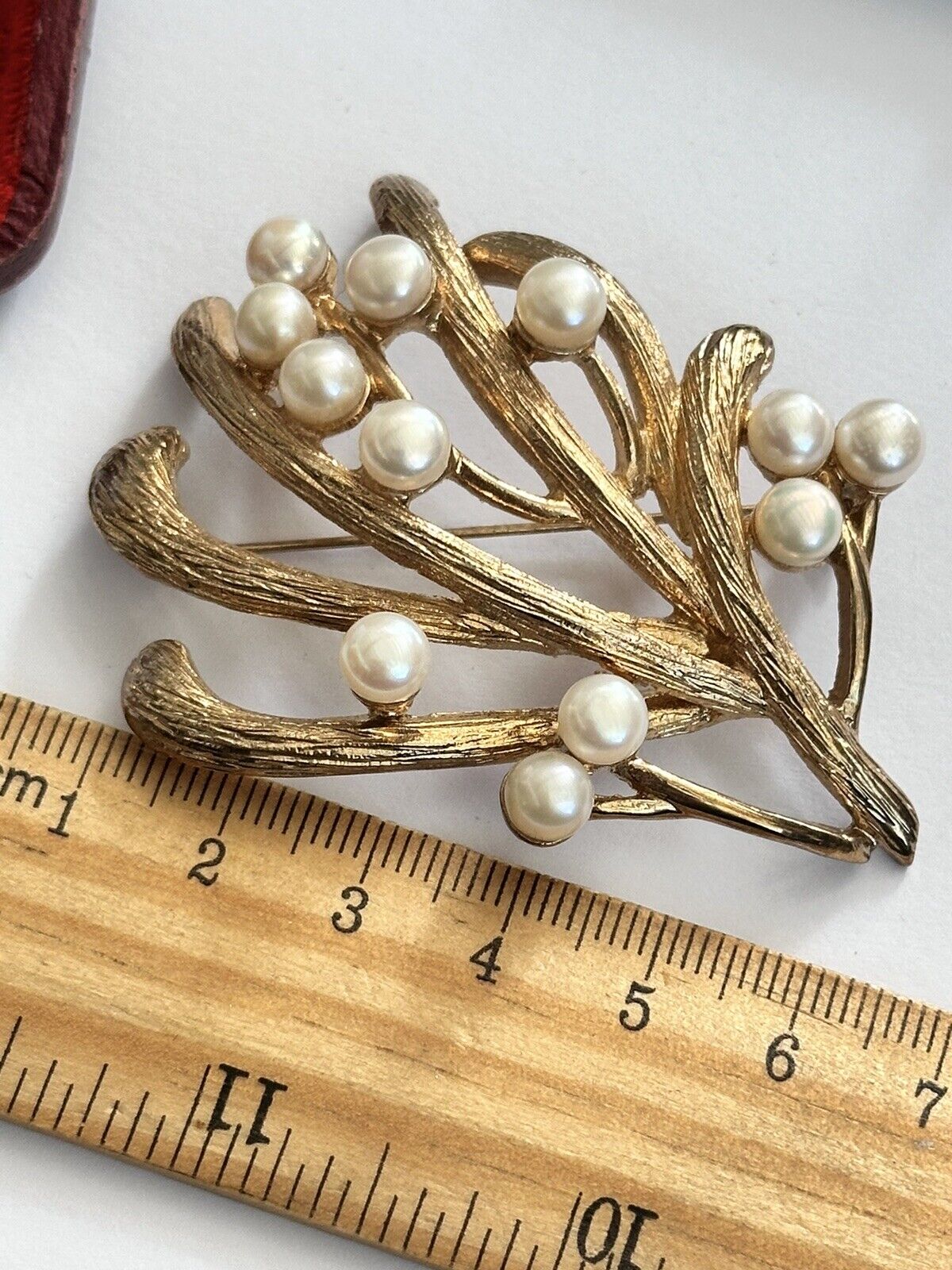 Vintage Gold Tone Faux Pearl Statement Brooch