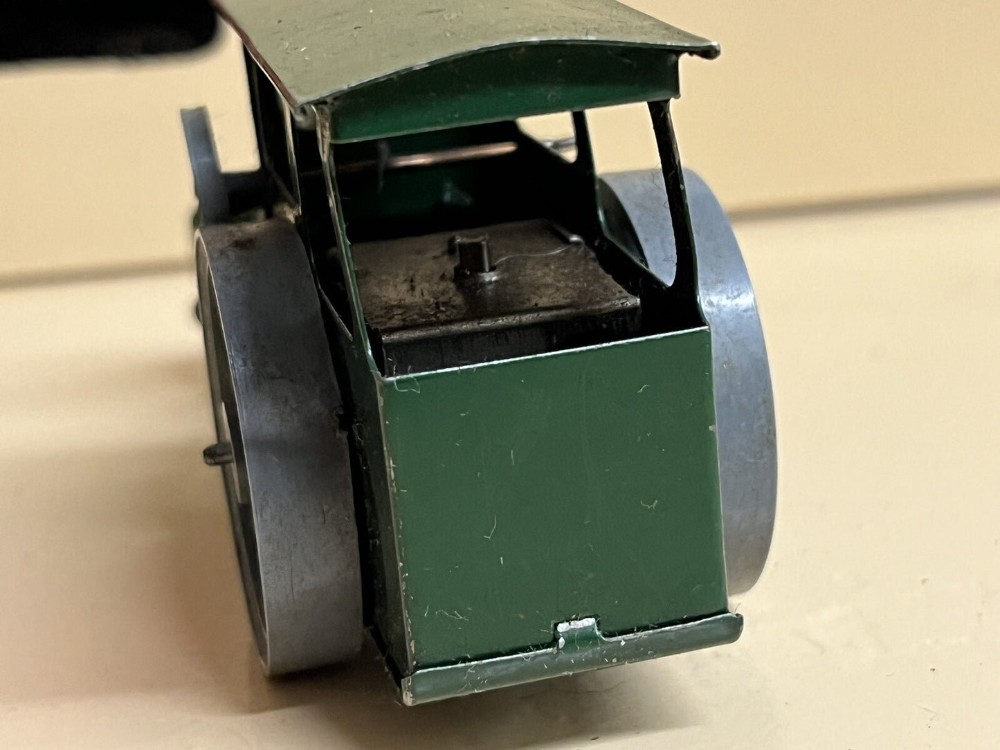 47650305