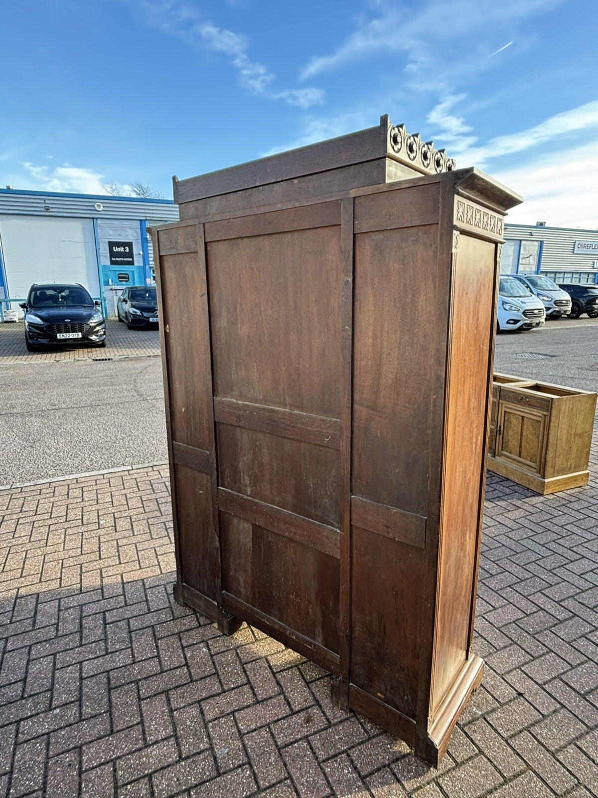47654624