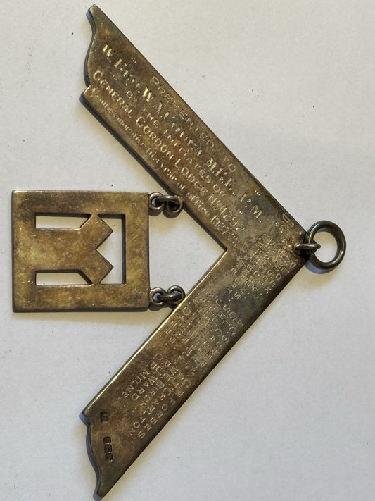 45737129