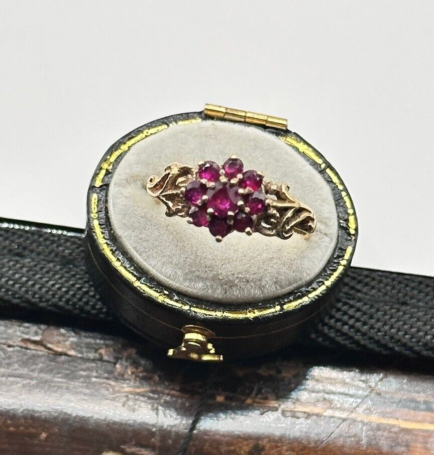 Antique Vintage 22ct Gold Ruby Flower Ring 3.76g