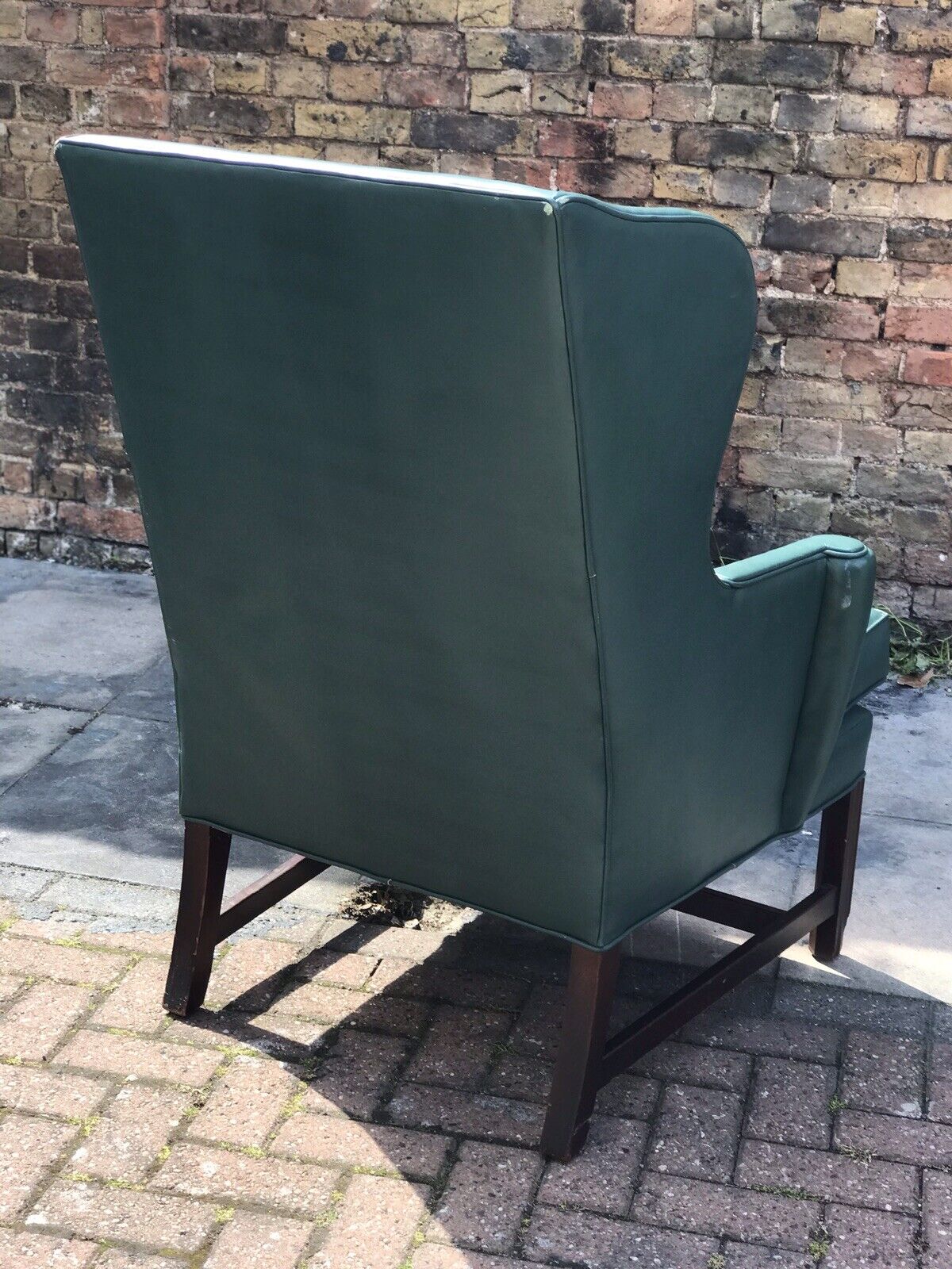 Green Leather Armchair. Library Armchair