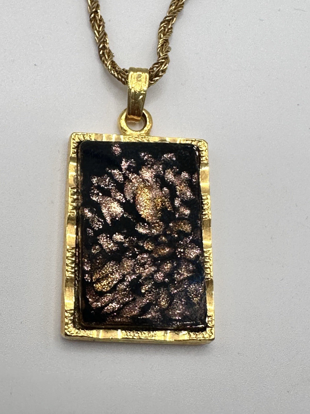 47541824