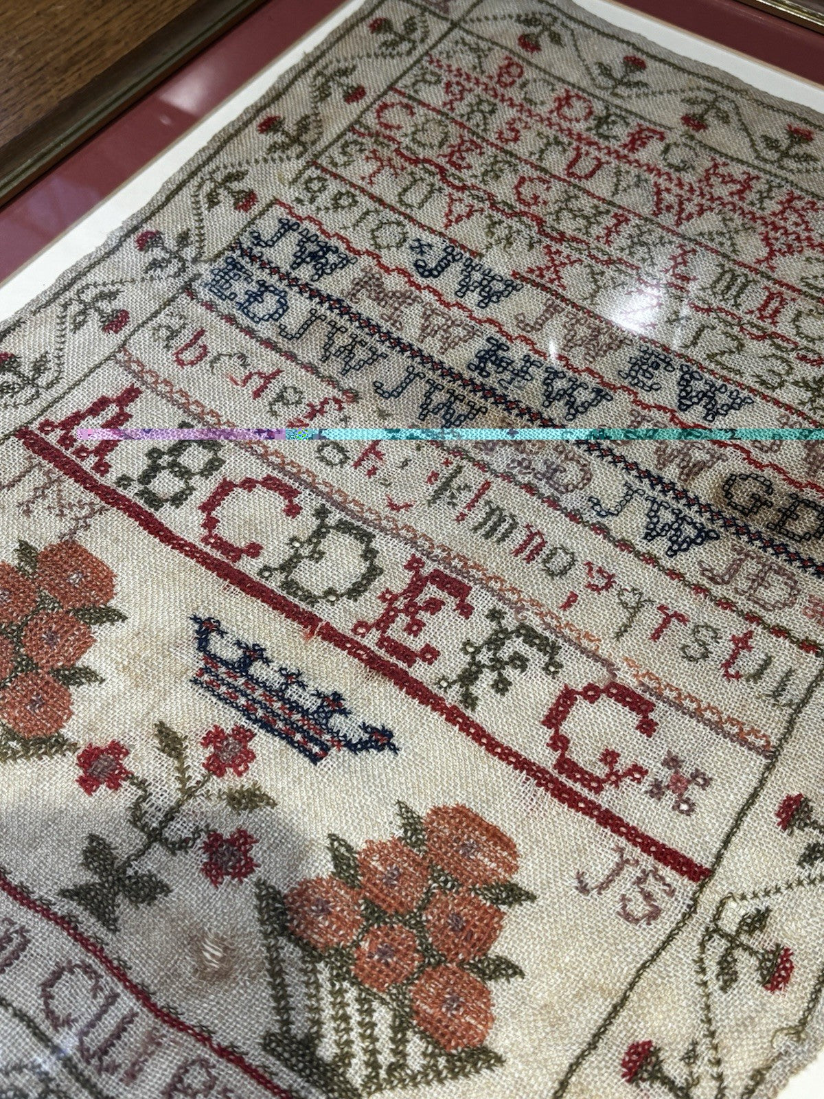 47690425