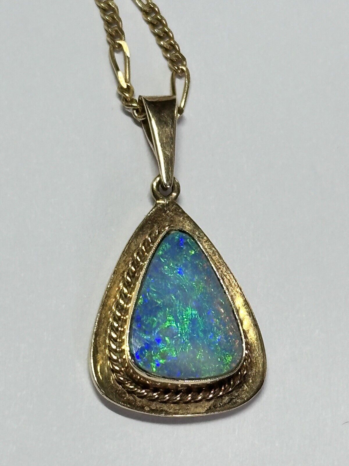 Vintage 9ct Gold Fiery Black Opal Pendant Necklace