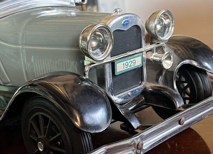 Vintage Jim Bean Bourbon Ford Model T Decanter