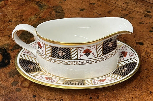 Royal Crown Derby , Derby Border. Gravy Boat And Saucer