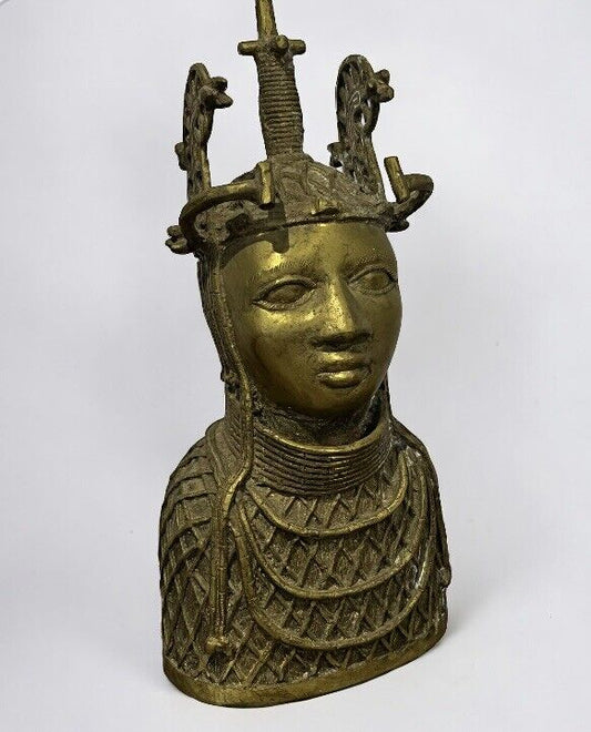 Benin Bronze Bust Of A King. LARGE IN SIZE. We Ship Worldwide.