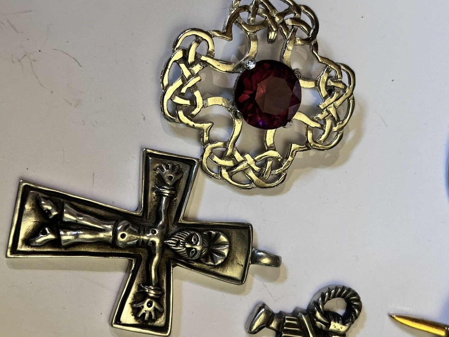A Quantity Of Vintage Celtic Brooches And Pendants Some Signed