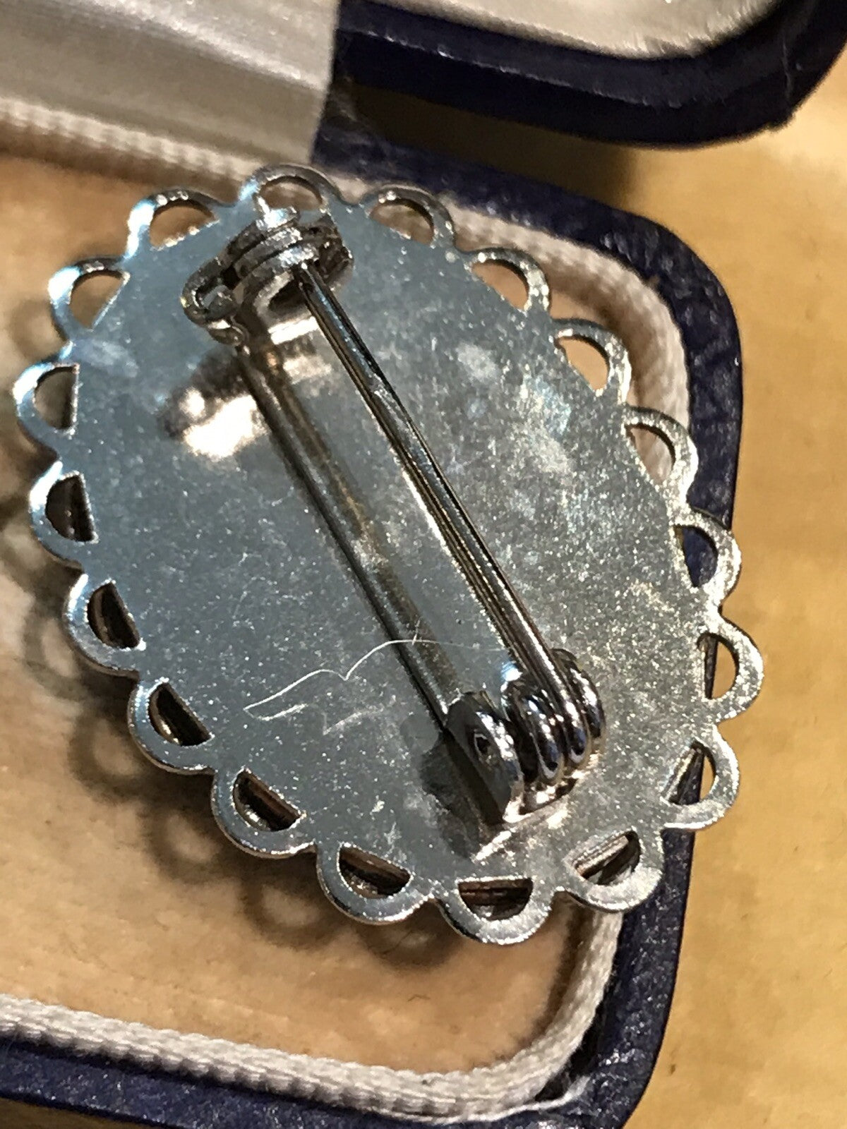 47647527