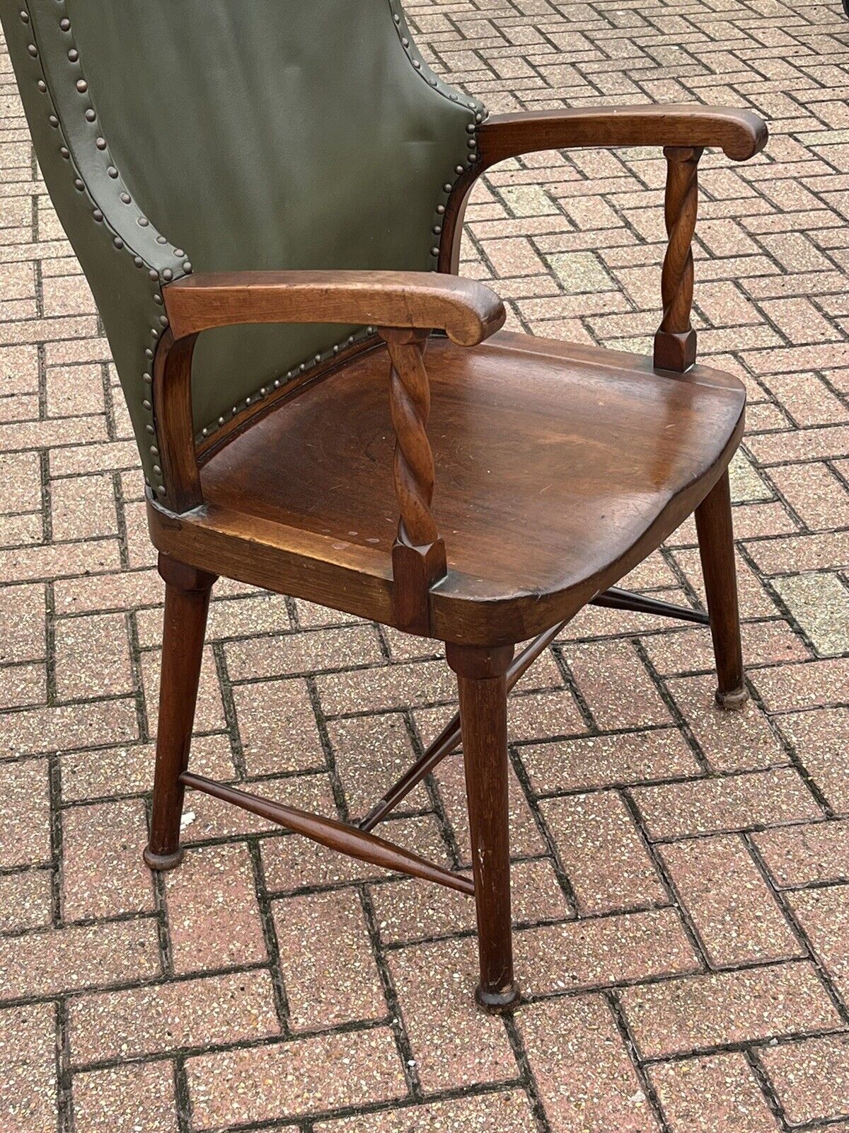 Orkney Chair In Mahogany