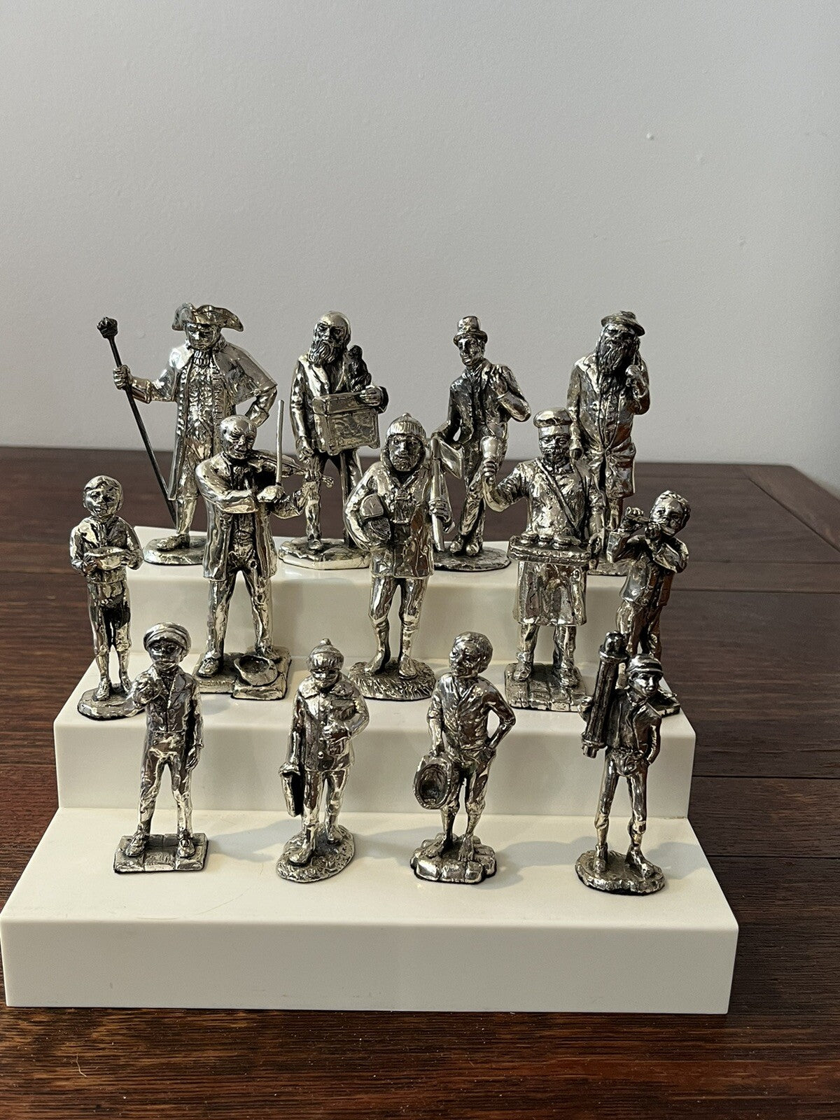 47653648