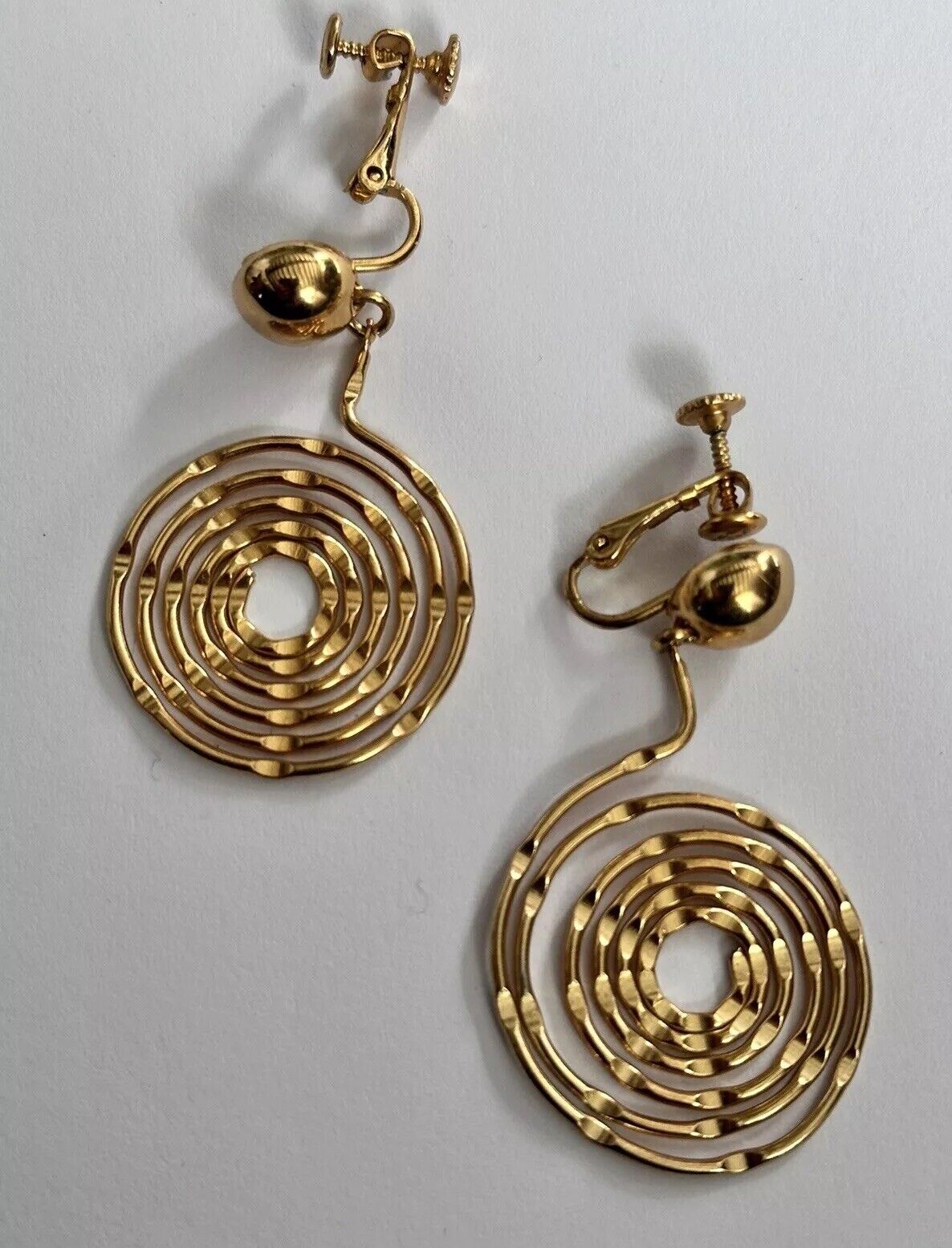 Vintage Napier Screwback Clip On Swirl Dangle Earrings