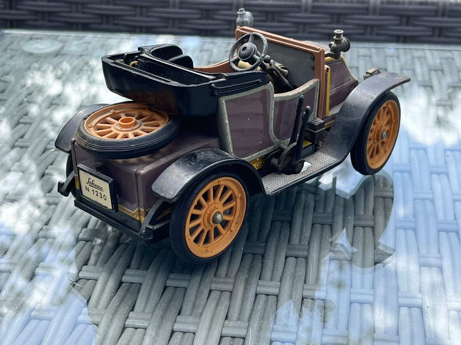 47651543