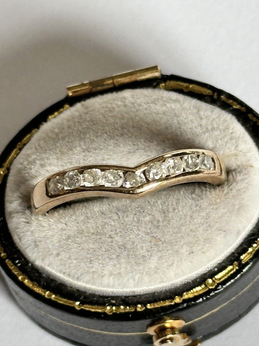 Vintage 9ct Gold 0.33ct Diamond Channel Set Wishbone Ring