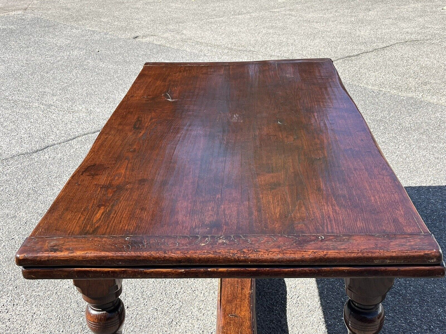 Solid Oak Extending Plank Top Refectory Dining Table & 10 Chairs.