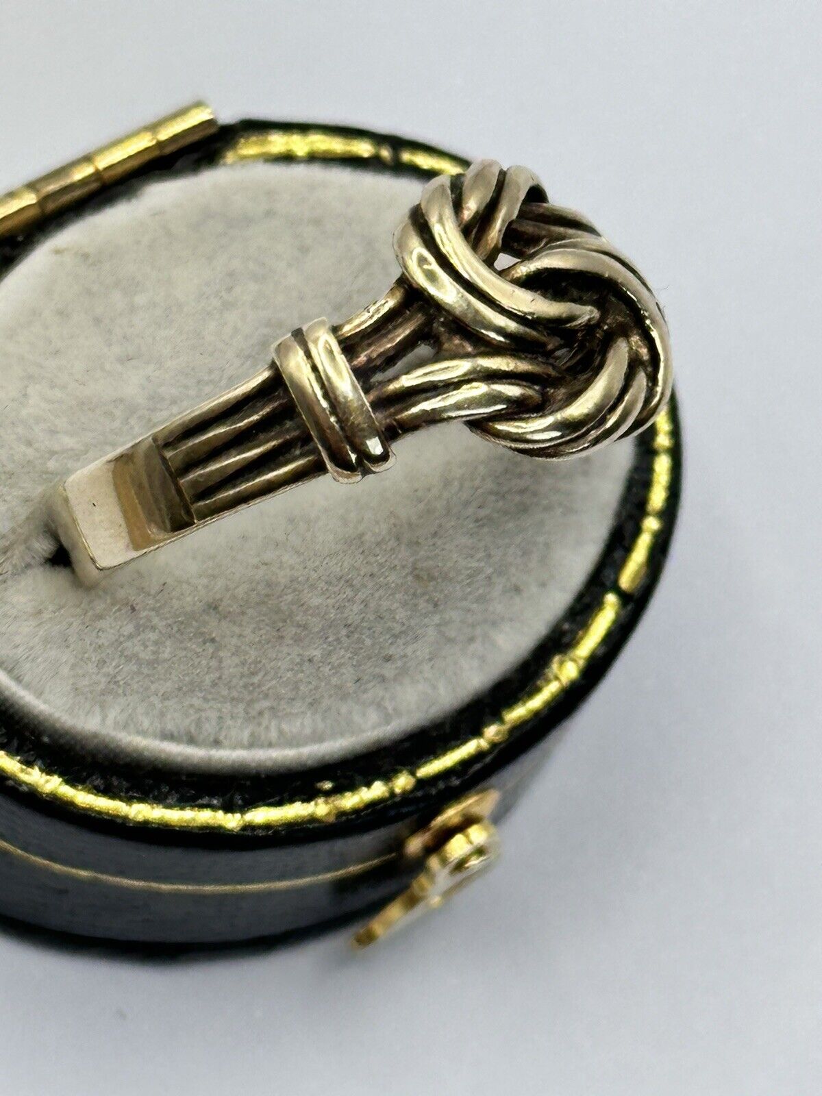 Vintage 9ct Gold Unisex Twist Ring