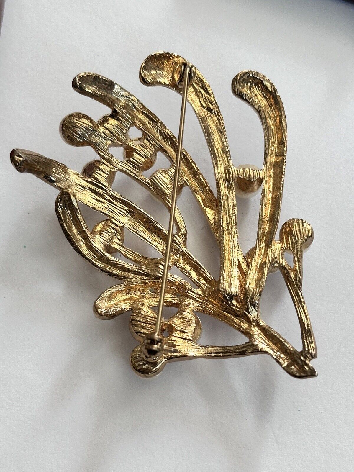 Vintage Gold Tone Faux Pearl Statement Brooch