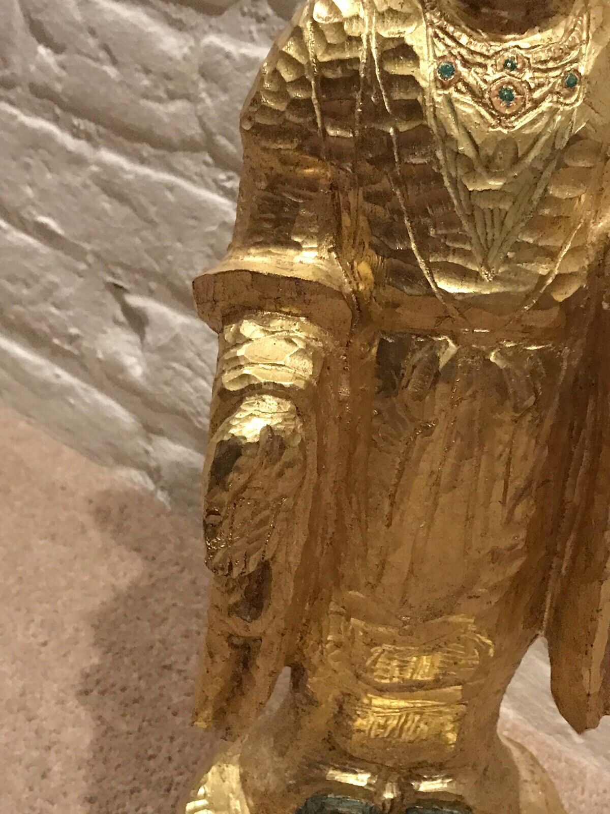 43710962