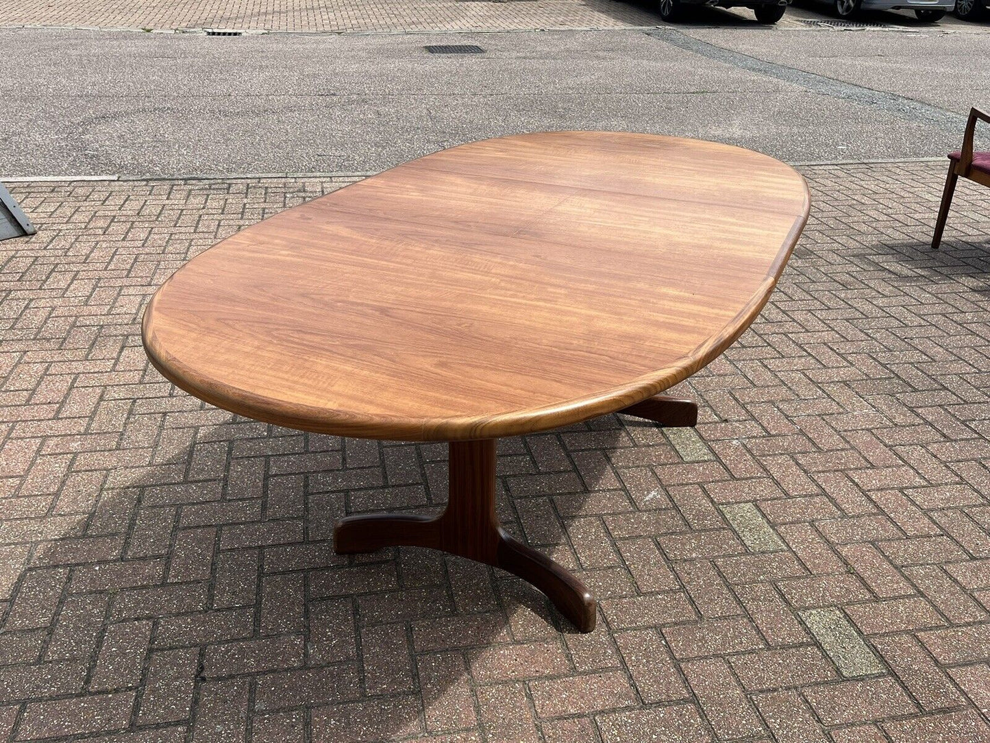 Mid Century G-Plan Extending Dining Table & 6 Chairs