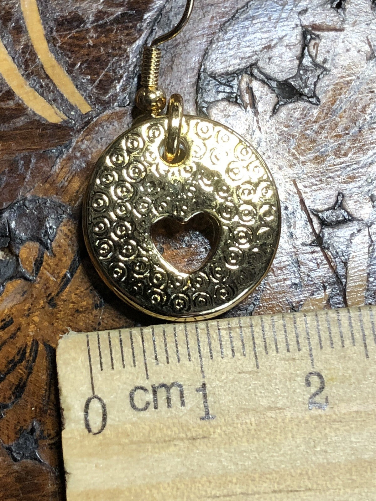 47647762