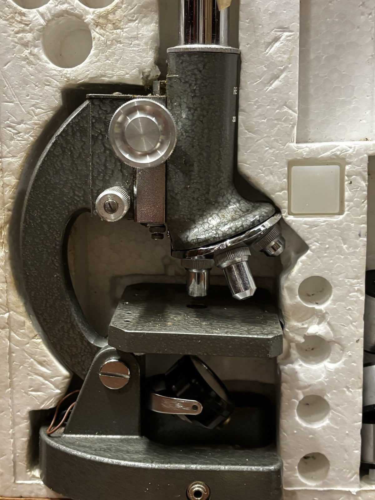 47658132