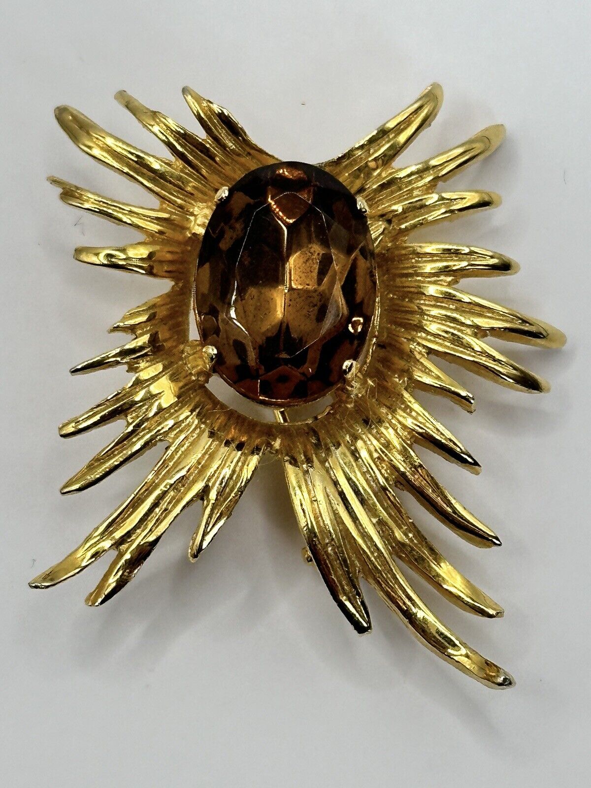 Vintage Gold Tone 1960s/70s Cognac Stone Brooch