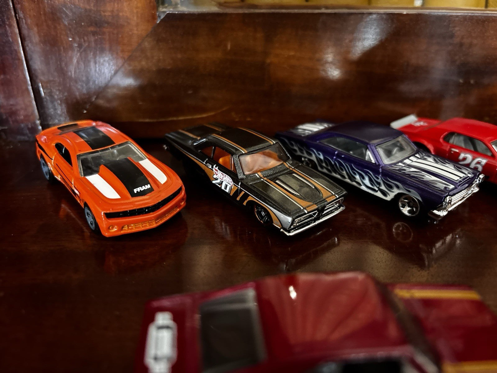 47287570
