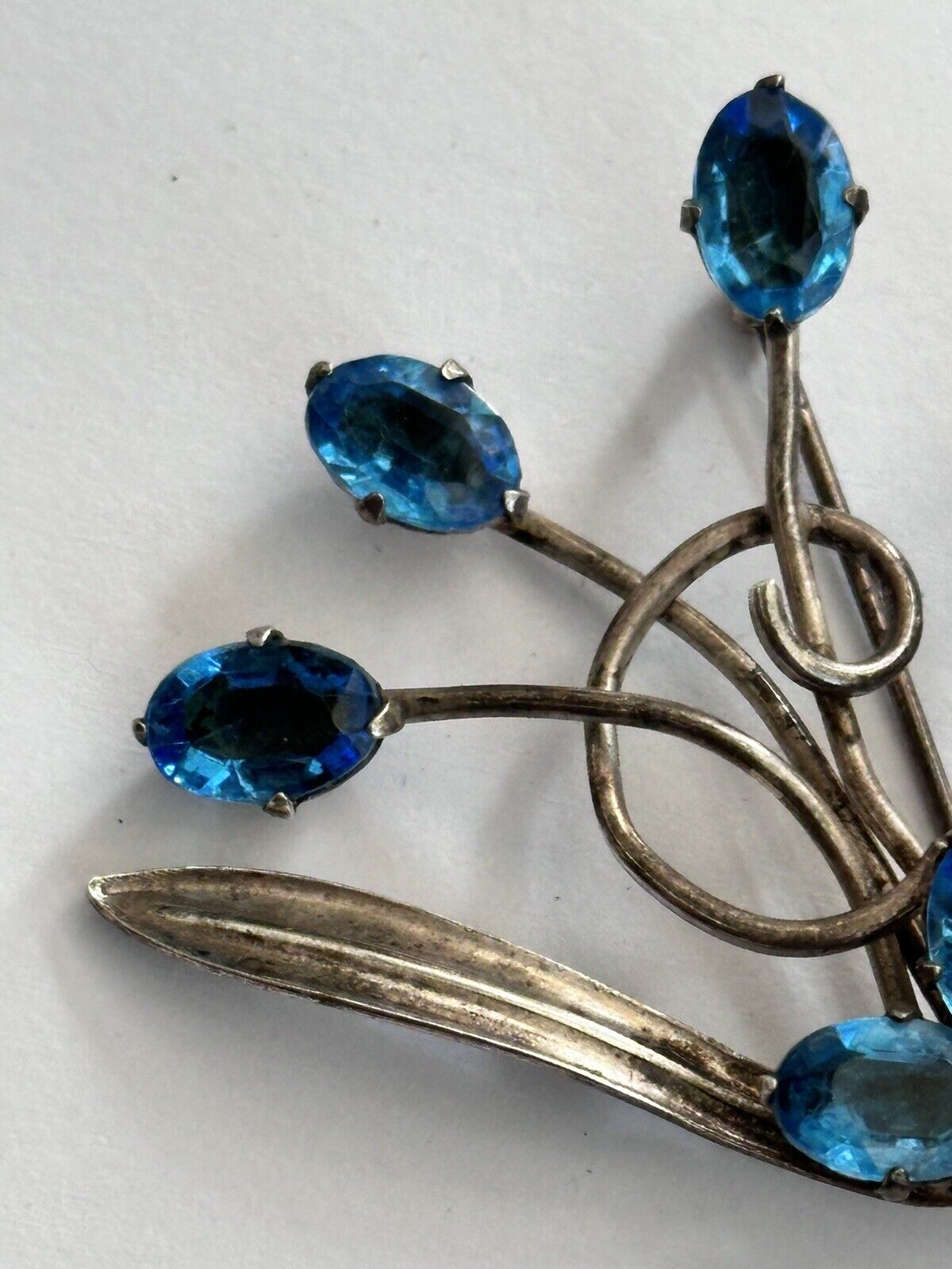 Vintage Silver Tone Blue Stone Flower Spray Brooch