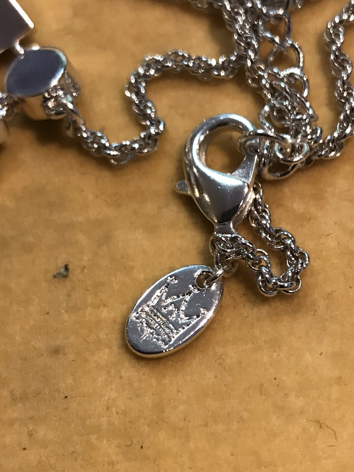 47647524