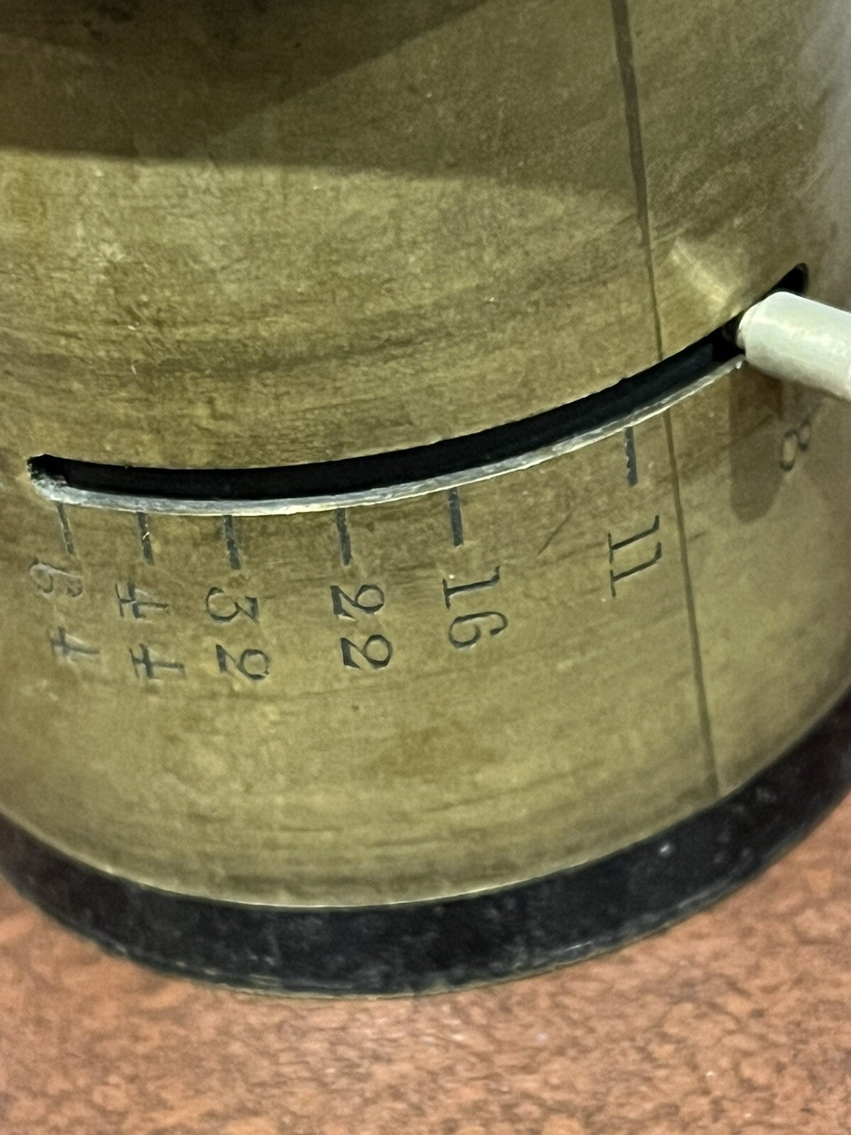 47652528
