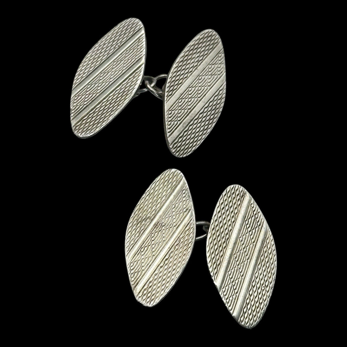 47658427