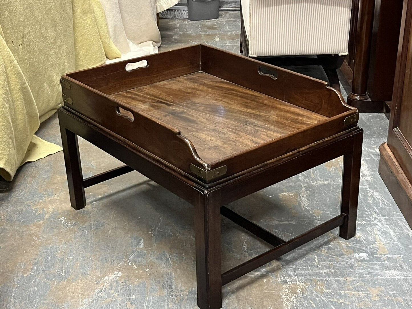 Antique Mahogany Lift Of Butlers Tray On Stand