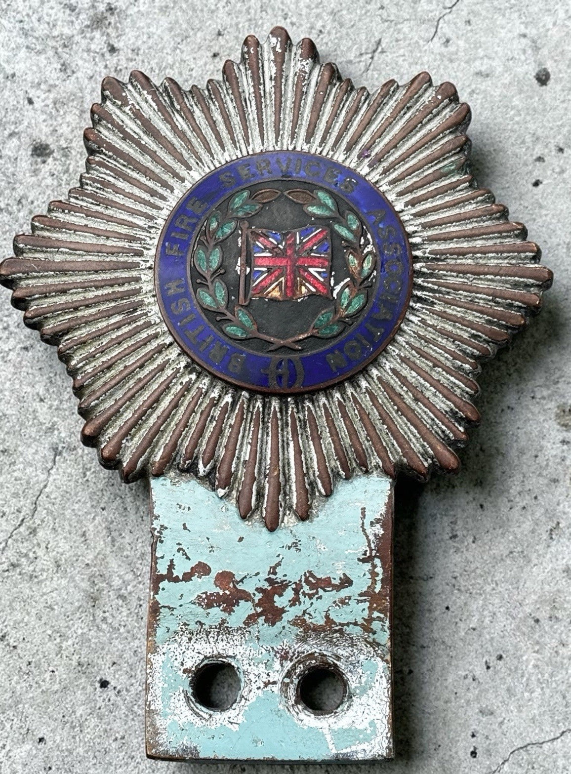 47691105