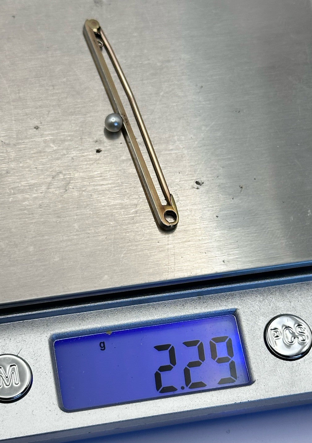 47657544