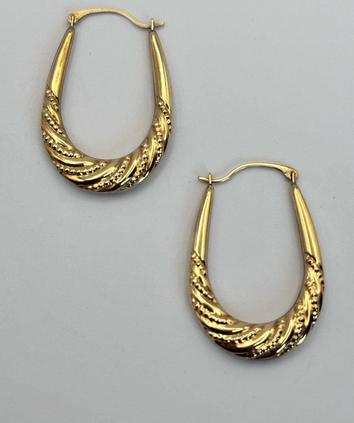 47657289