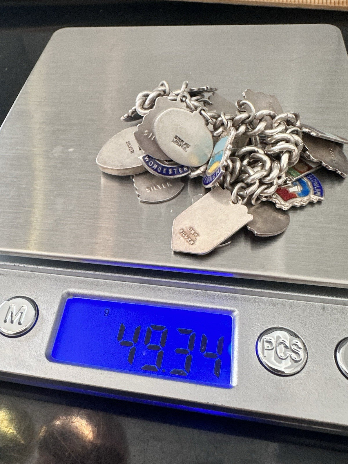 47700463