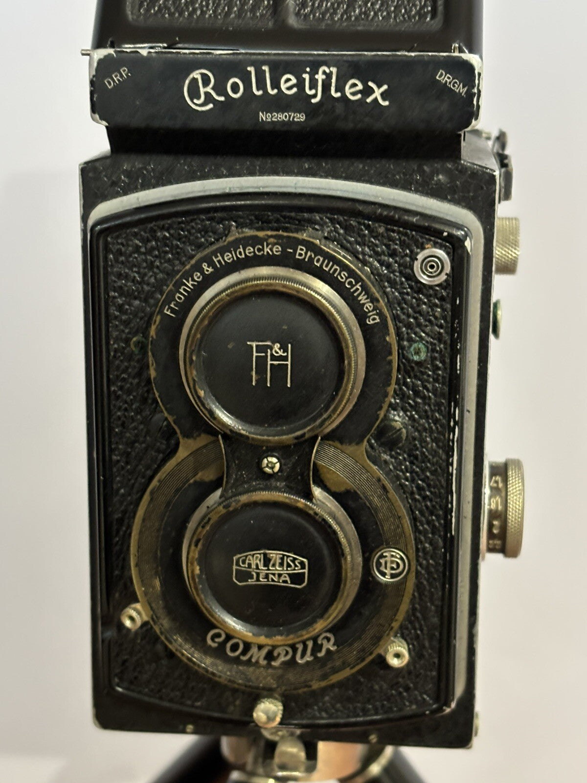 47654831