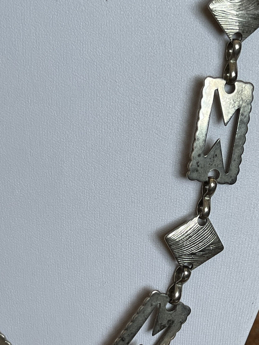 47651756