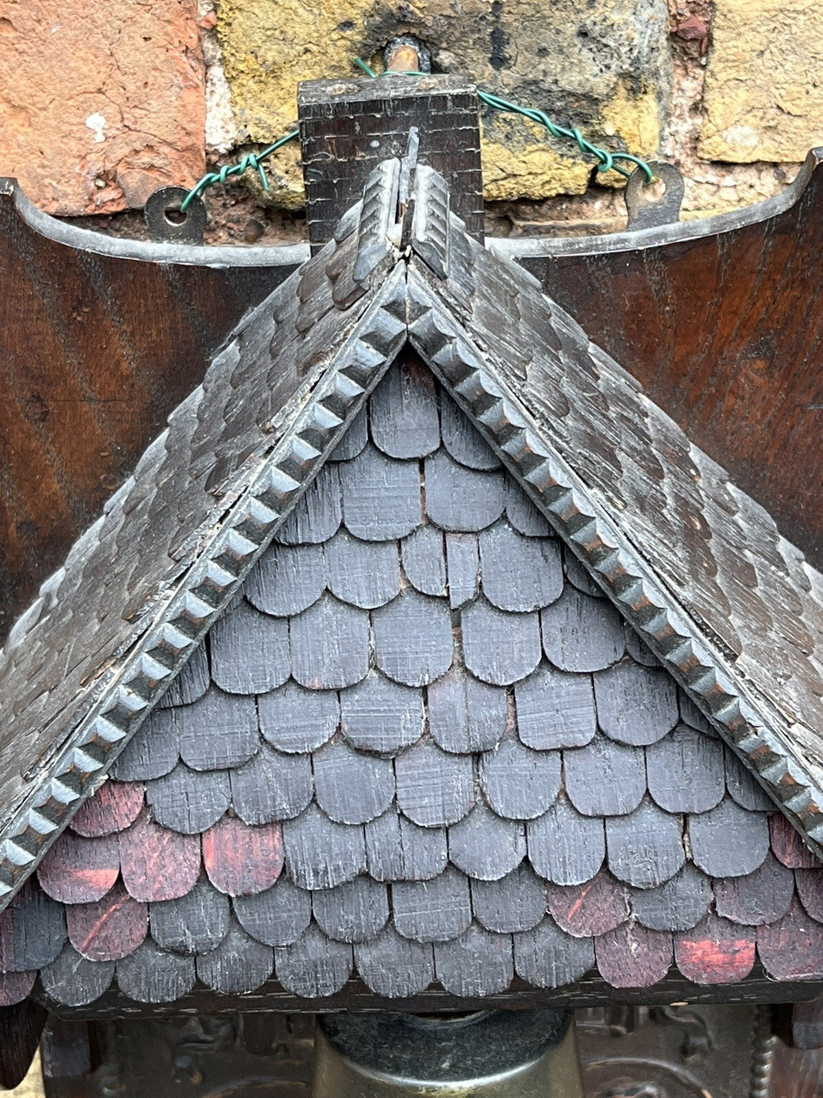 47690533